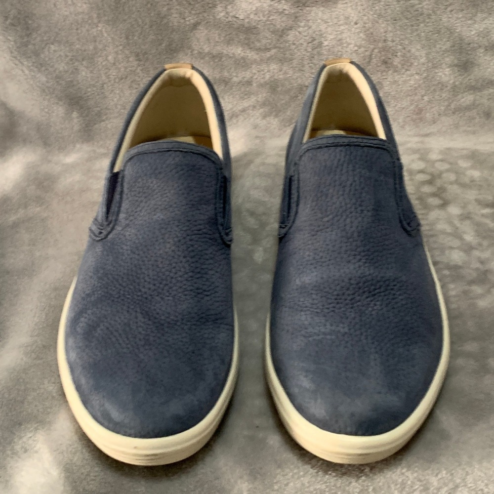 Ecco Soft 7 Blue Textured Leather Suede Slip On Sneakers Womens 40 US 9-9.5